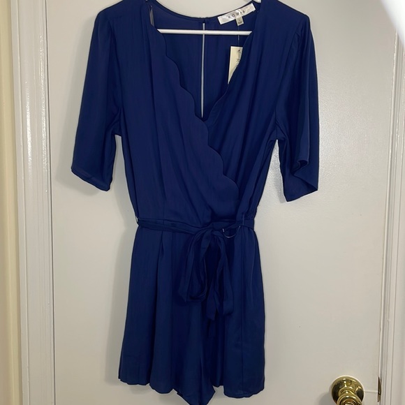 NWT Row A blue romper with scalloped neck, large - Picture 1 of 10